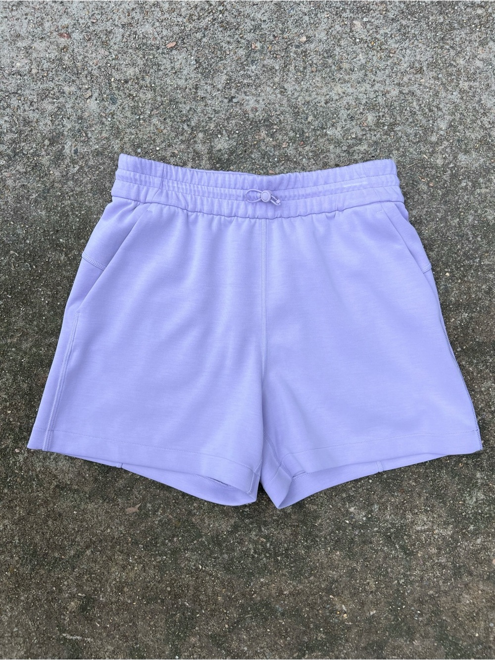 Lululemon Softstreme High Rise 4” Shorts Lavender Frost Pastel Purple Size 4